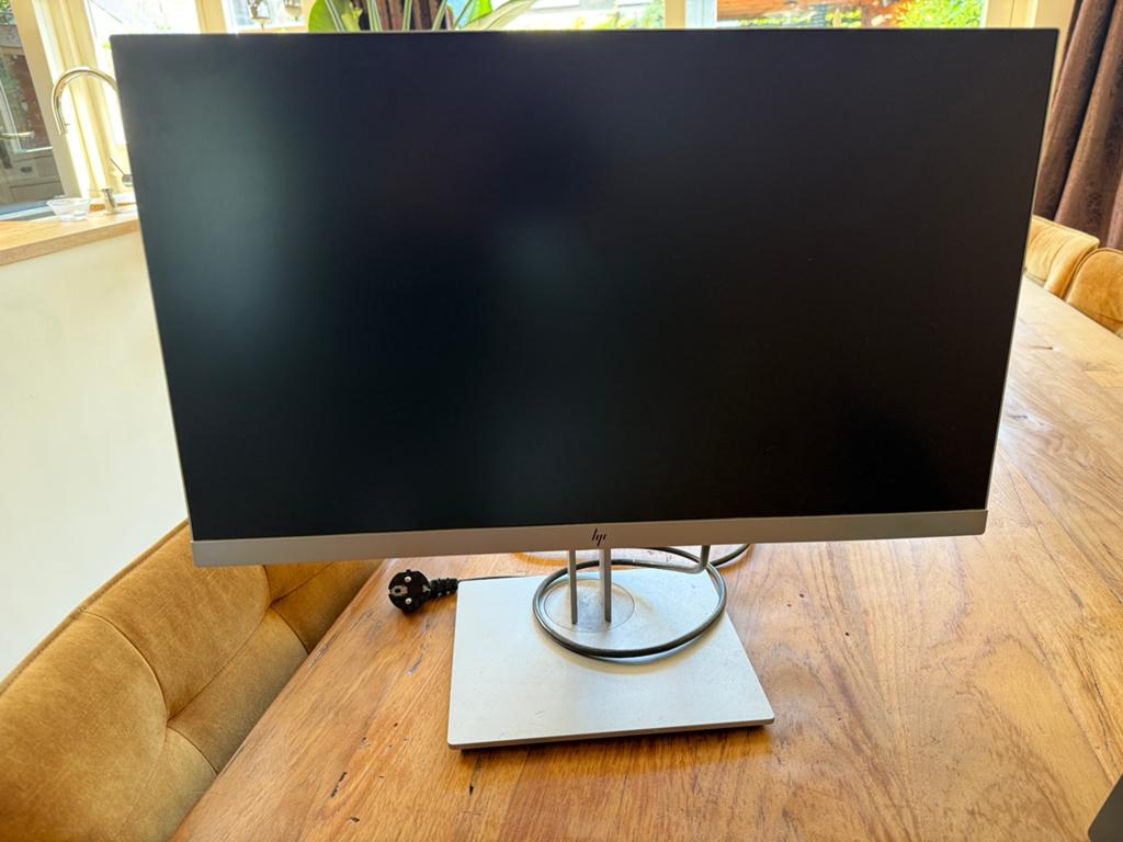Monitor HP E233, Computers en Software, Monitoren, Full HD, Zo goed als nieuw, In hoogte verstelbaar, LED