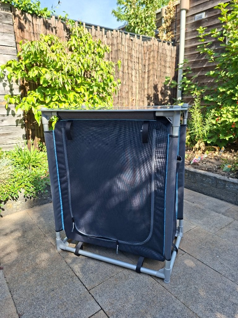 Te koop campingkastje, Caravans en Kamperen, Ophalen, Zo goed als nieuw, Campingkast