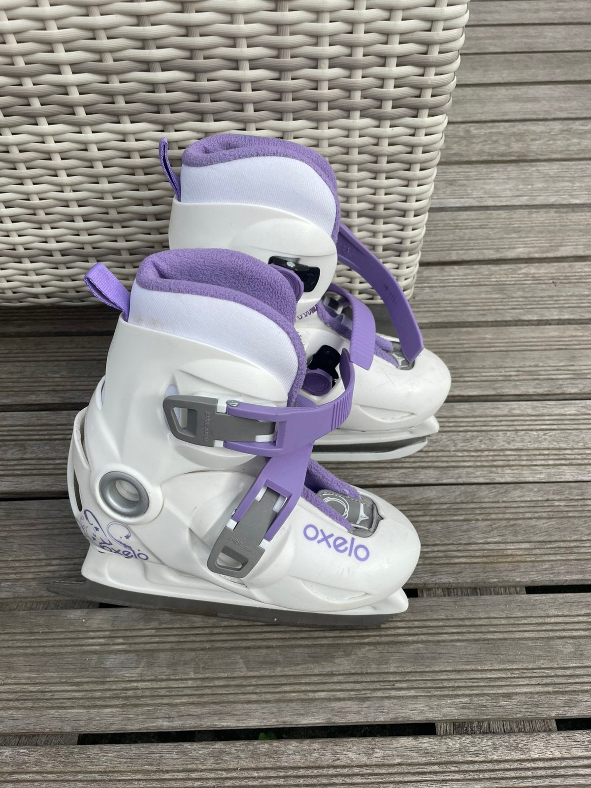 Kinderschaatsen Oxelo voor meisjes wit/paars mt 28/30, Gebruikt, Kunstschaatsen, Ophalen, Overige merken