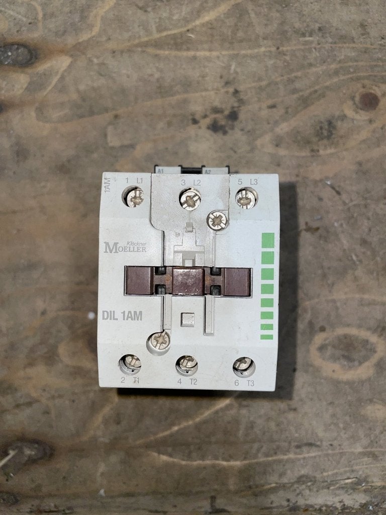 Klöckner Moeller DIL1AM-G magneetschakelaar 24V DC 22kW, Doe-het-zelf en Verbouw, Verzenden, Gebruikt, Eaton, Schakelaar