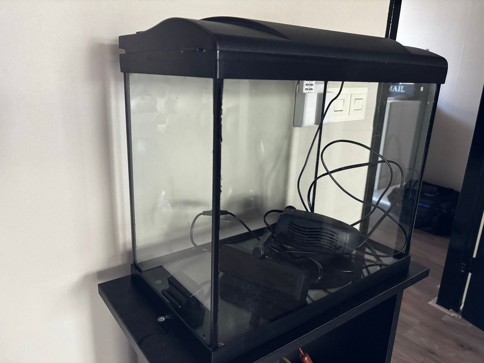 Aquarium met pilaar en toebehoren, Ophalen, Inclusief toebehoren, Gebruikt, HS Aqua