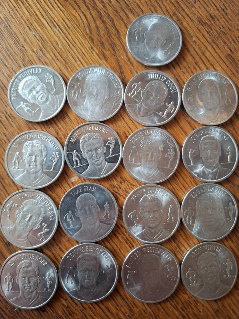 Voetbalmunten Oranje 2000 KNVB - Collectie, Ophalen of Verzenden, Overige binnenlandse clubs