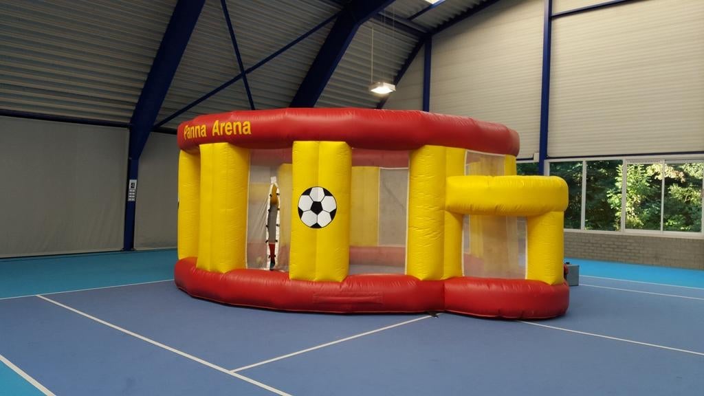 TE LAAT Opblaasbare Panna Arena - 7x5x2,5m - Excl. Blower, Ophalen