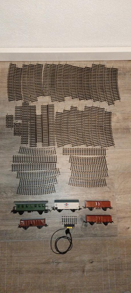 Piko wagons en diverse rails., Gebruikt, Gelijkstroom, Rails, Piko