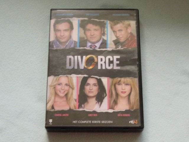 DVD-box Divorce, seizoen 1 op 4 dvds, ruim 9,5 u kijkplezier, Seizoen 1, Drama, Zo goed als nieuw, Bonusmateriaal