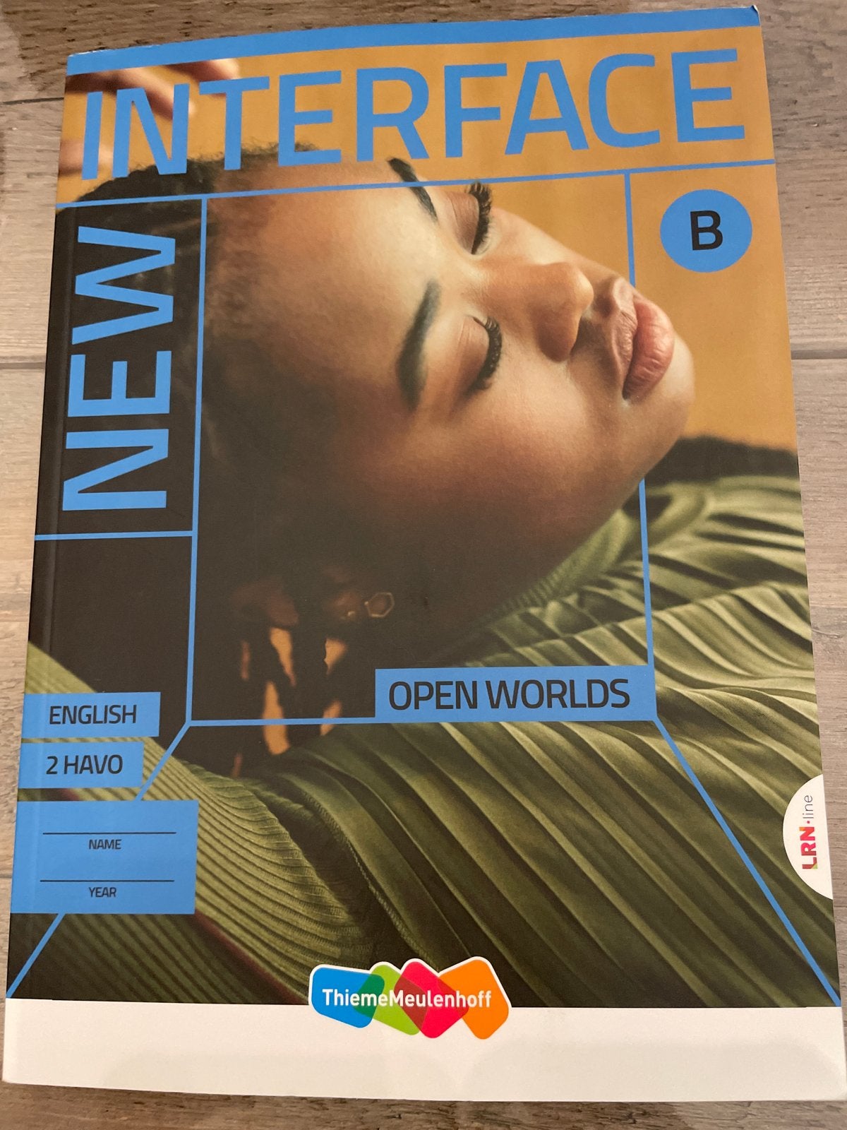 New Interface deel B Engels 2 HAVO - Thiememeulenhoff, Boeken, Ophalen of Verzenden, Nieuw, HAVO, Engels