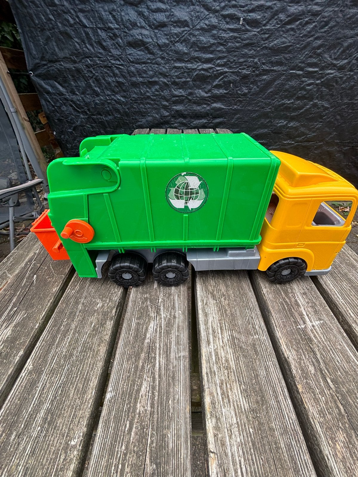 Grote speelgoed vuilniswagen - kan nog een ronde mee, Ophalen, Gebruikt