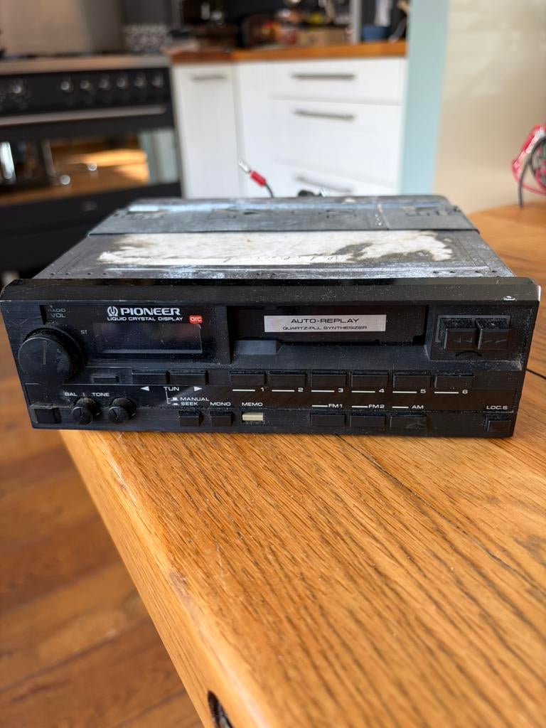 Pioneer KE-6300 vintage auroradio en cassettespeler, Auto diversen, Ophalen, Gebruikt