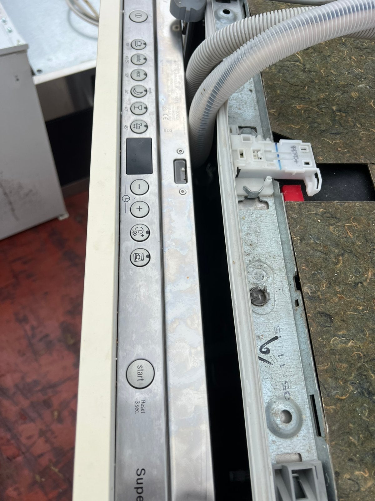 Mooie en stille bosch vaatwasser afwasmachine, Ophalen, Zo goed als nieuw, 85 tot 90 cm