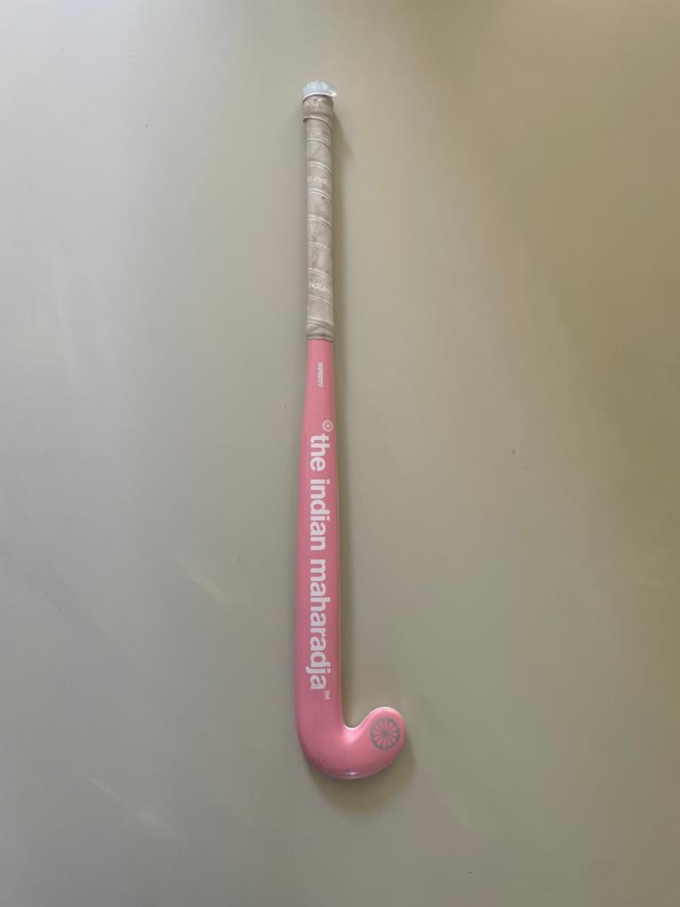 The indian maharadja 28 inch hockeystick, Sport en Fitness, Hockey, Ophalen, Zo goed als nieuw, Stick
