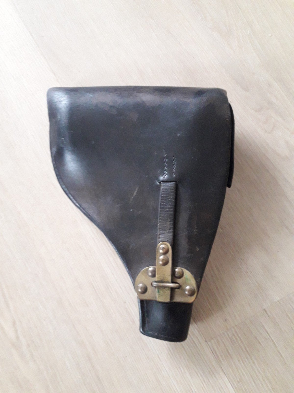 Vintage lederen holster voor militair pistool, Ophalen of Verzenden, Landmacht, Nederland