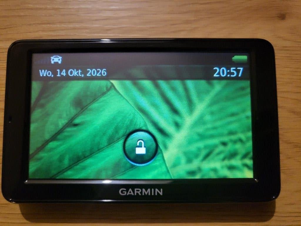 Garmin nüvi 2545LM Autonavigatie, Ophalen of Verzenden, Zo goed als nieuw