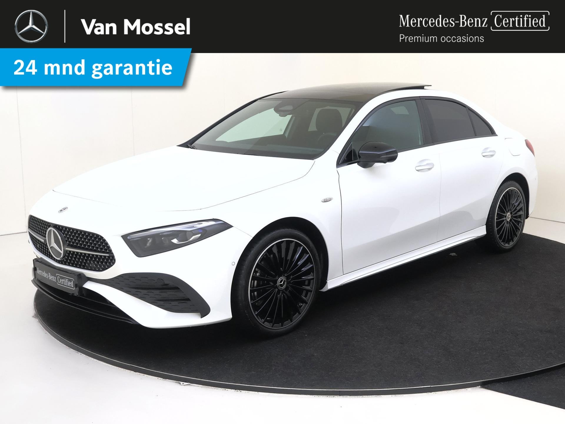 Mercedes-Benz A-klasse 250 e Business Solution AMG Panorama