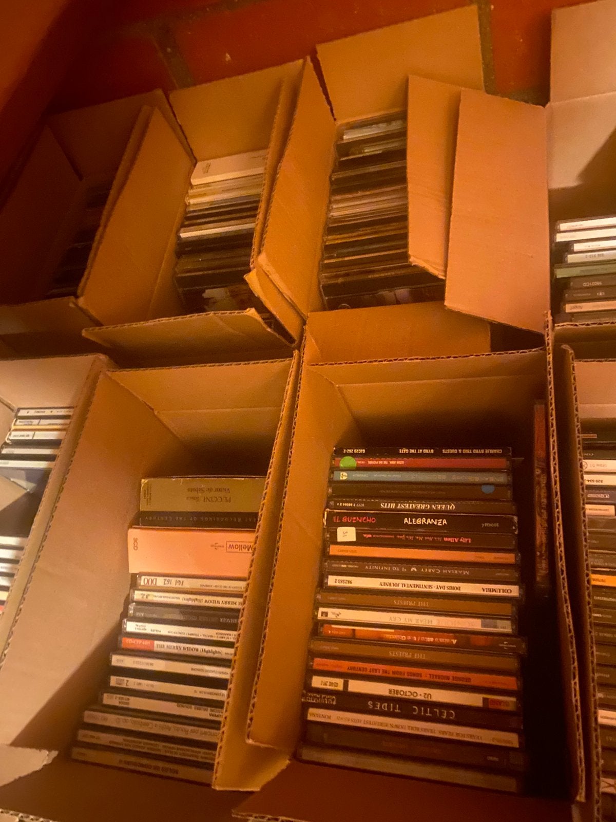 PARTIJ 375 CD's (geen verzamel/rommel) voor online/handel, Ophalen, Zo goed als nieuw