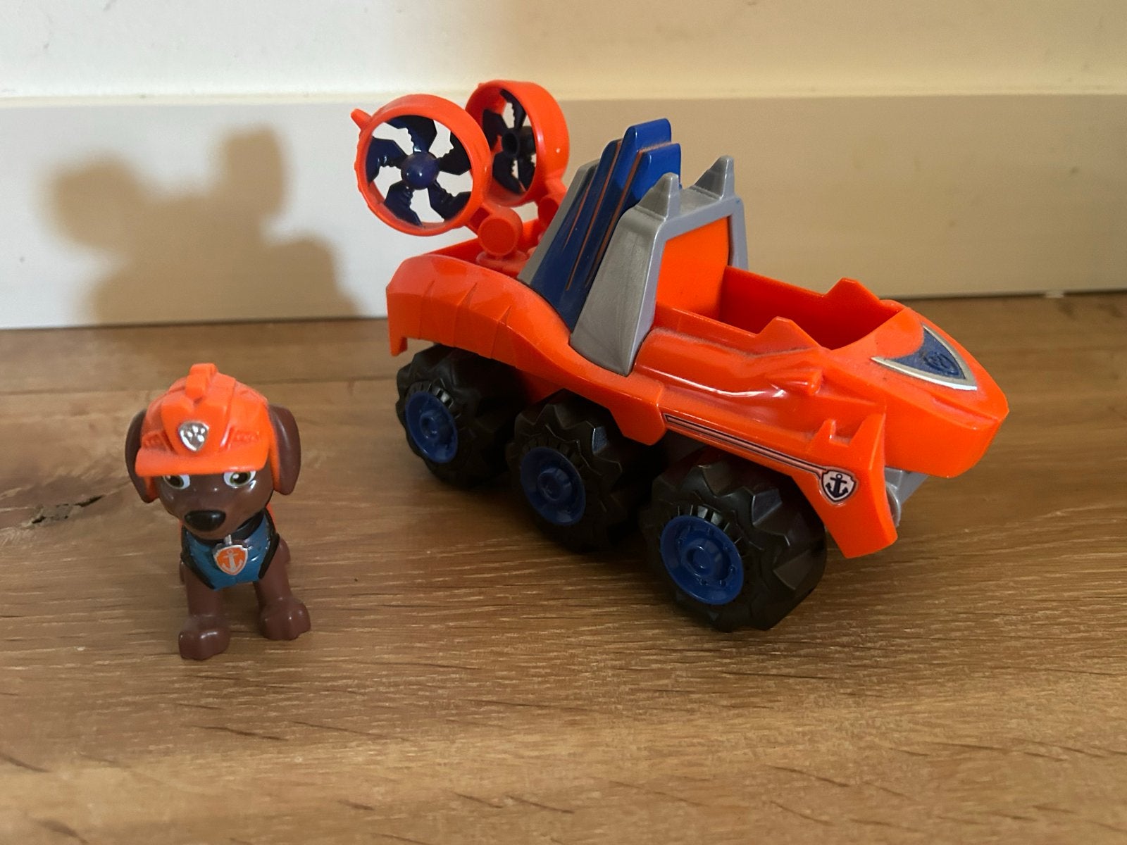 Paw Patrol zuma dino rescue cruiser, Kinderen en Baby's, Ophalen, Zo goed als nieuw