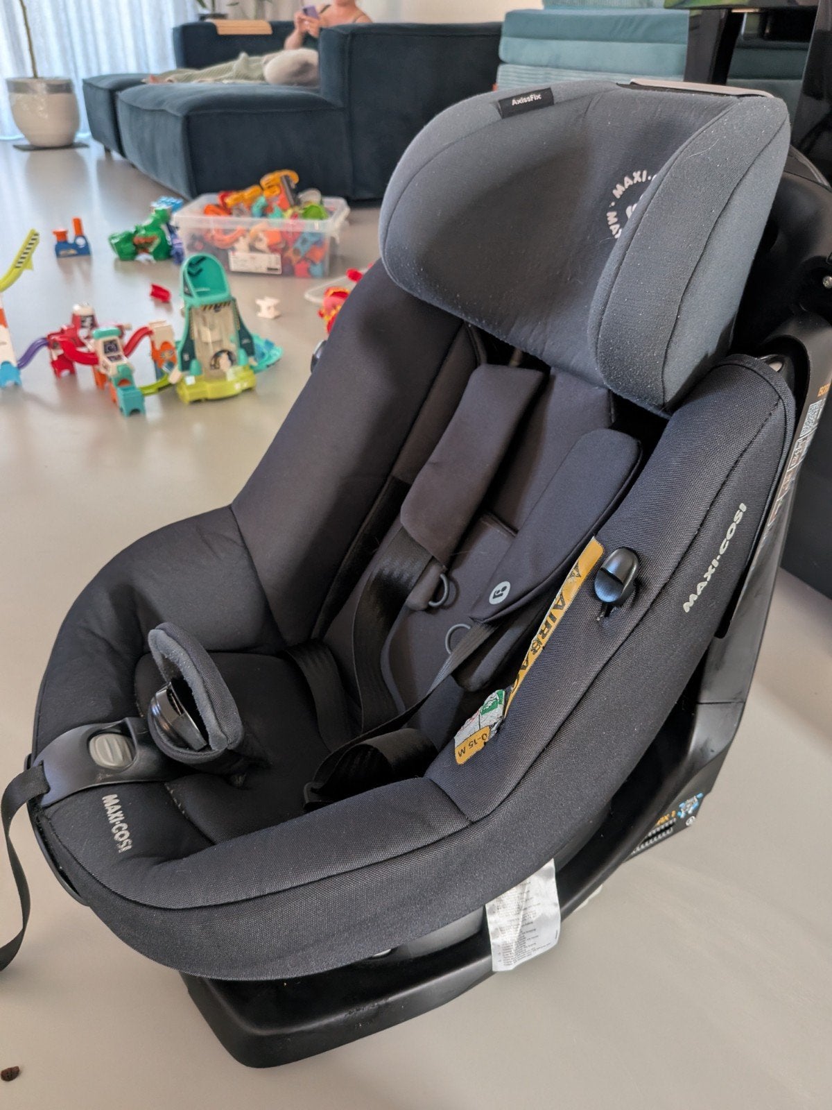 Maxi-Cosi AxissFix iSize 360 Draaibaar Autostoeltje, Kinderen en Baby's, Autostoeltjes, Ophalen, Verstelbare rugleuning, Gebruikt