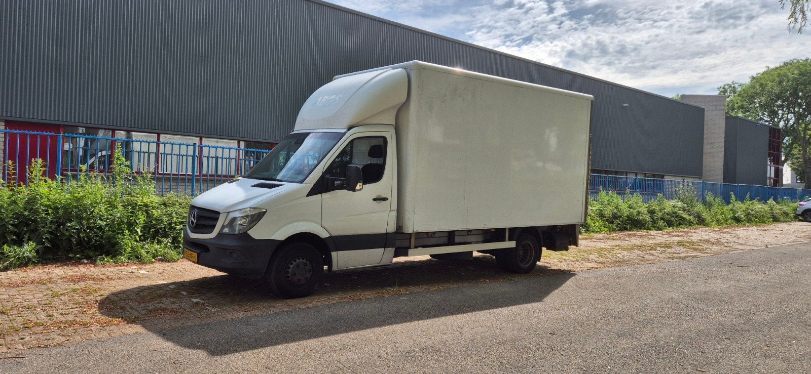 Mercedes-Benz Sprinter Bakwagen met Laadklep Automaat (2016), Auto's, Bestelauto's, Automaat, Stof, USB, 4 cilinders