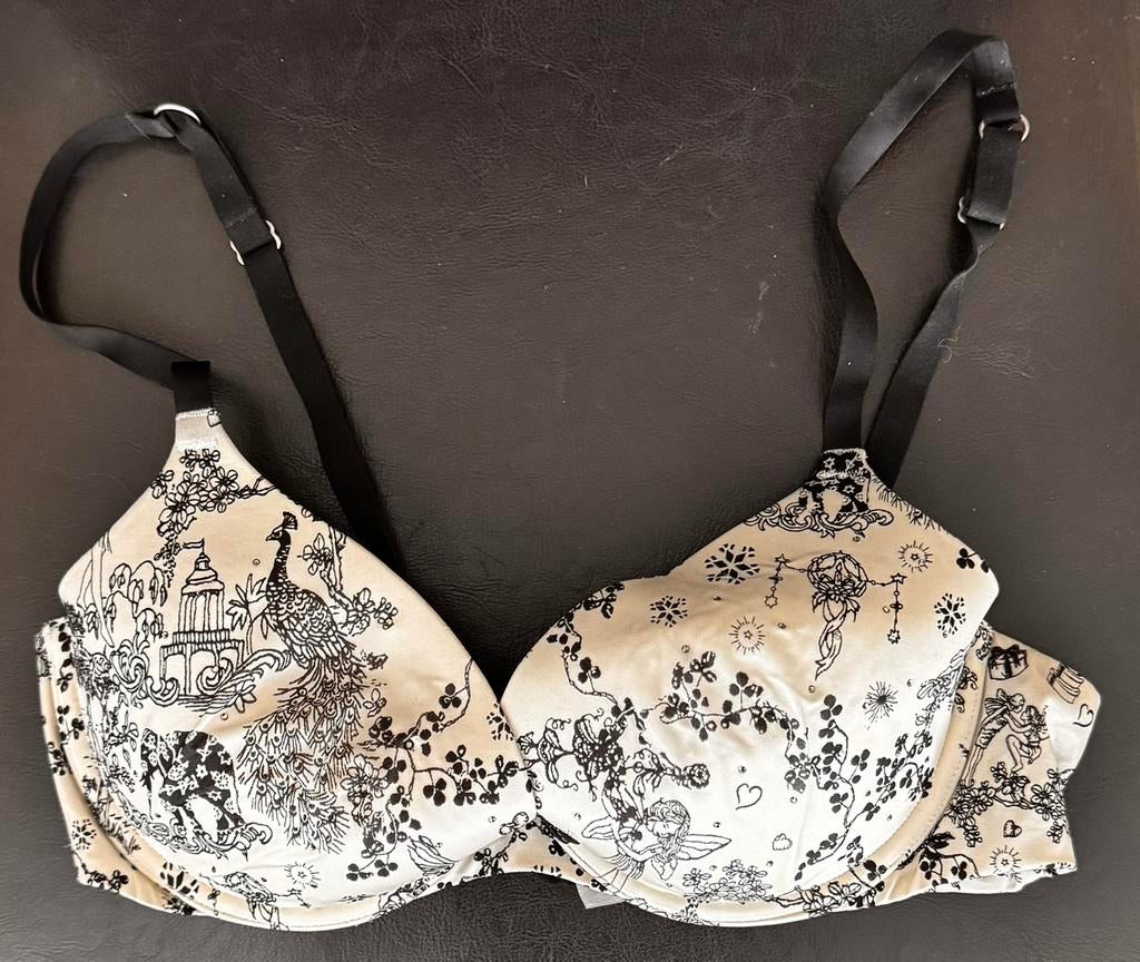 BH Victoria’s Secret 36C, Kleding | Dames, Ondergoed en Lingerie, BH, Overige kleuren, Ophalen of Verzenden