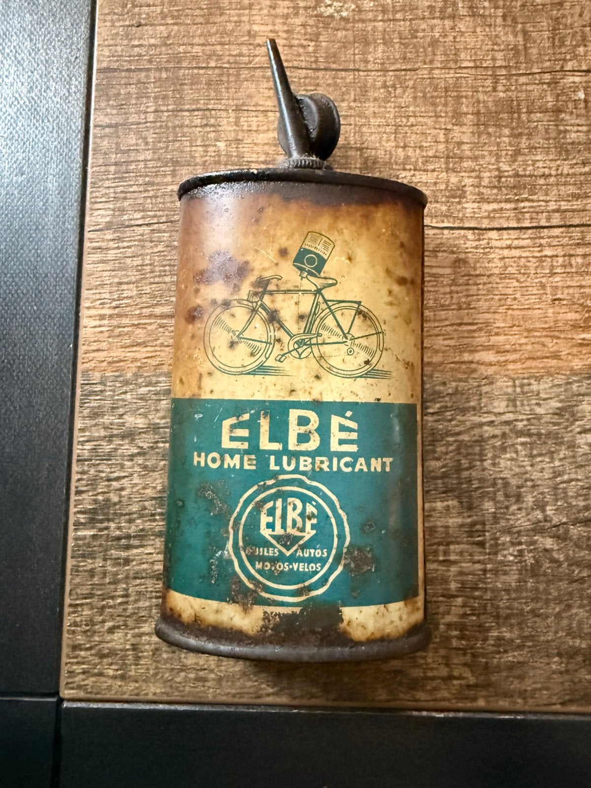 Olieblik Elbe home lubricant fiets motor auto olie blik, Verzamelen, Merken en Reclamevoorwerpen, Ophalen of Verzenden, Zo goed als nieuw