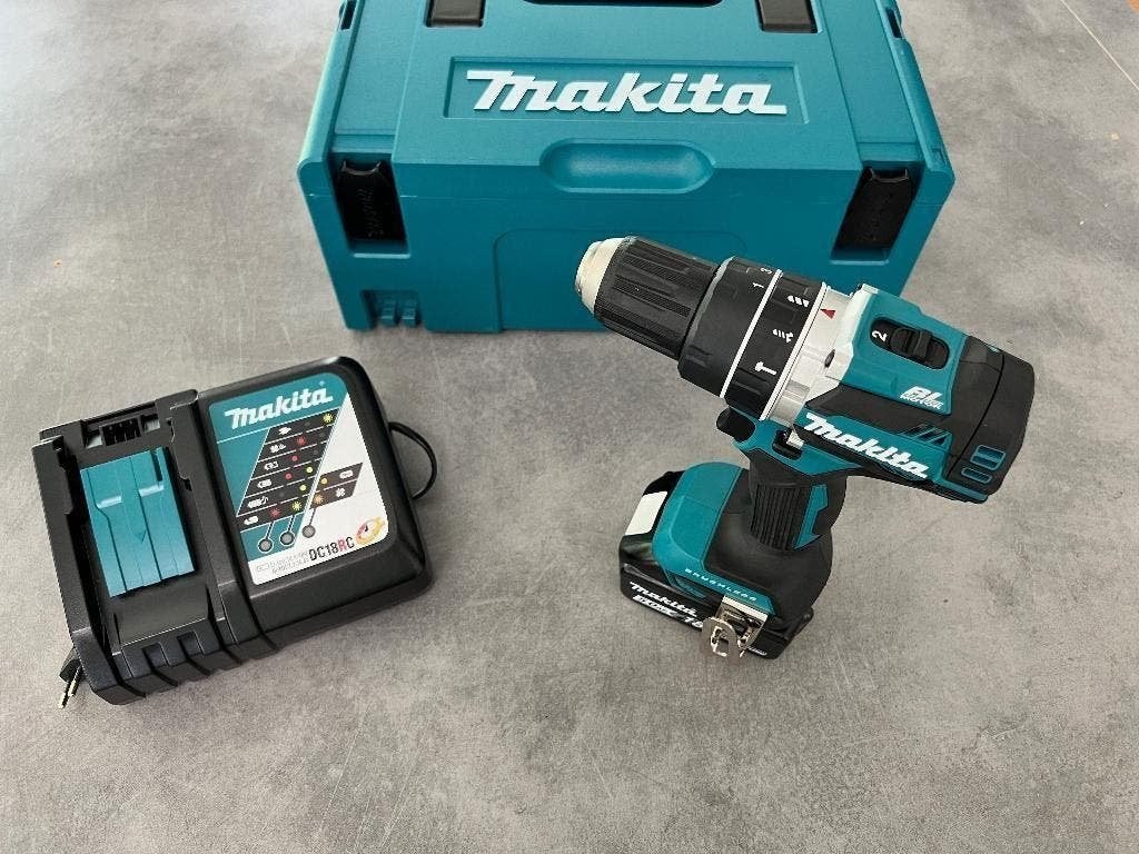 MAKITA 18V ACCU BOORMACHINE + KLOPSTAND 5Ah BRUSHLESS ACTIE, Steen of Klei, Nieuw, Ophalen of Verzenden, 15 m² of meer