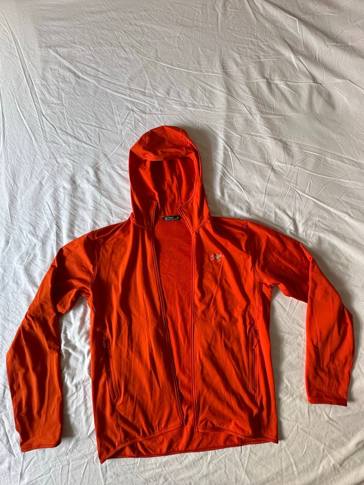 Arc'teryx Kyanite Lightweight Hoody M - Oranje, Kleding | Heren, Ophalen of Verzenden, Zo goed als nieuw, Maat 48/50 (M), Oranje