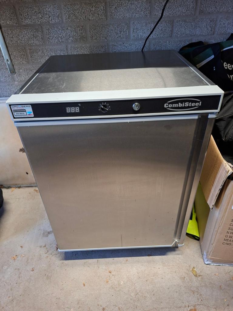 Combisteel Koelkast 130 Liter - Compact en Efficiënt, Witgoed en Apparatuur, Koelkasten en IJskasten, Ophalen, Zonder vriesvak