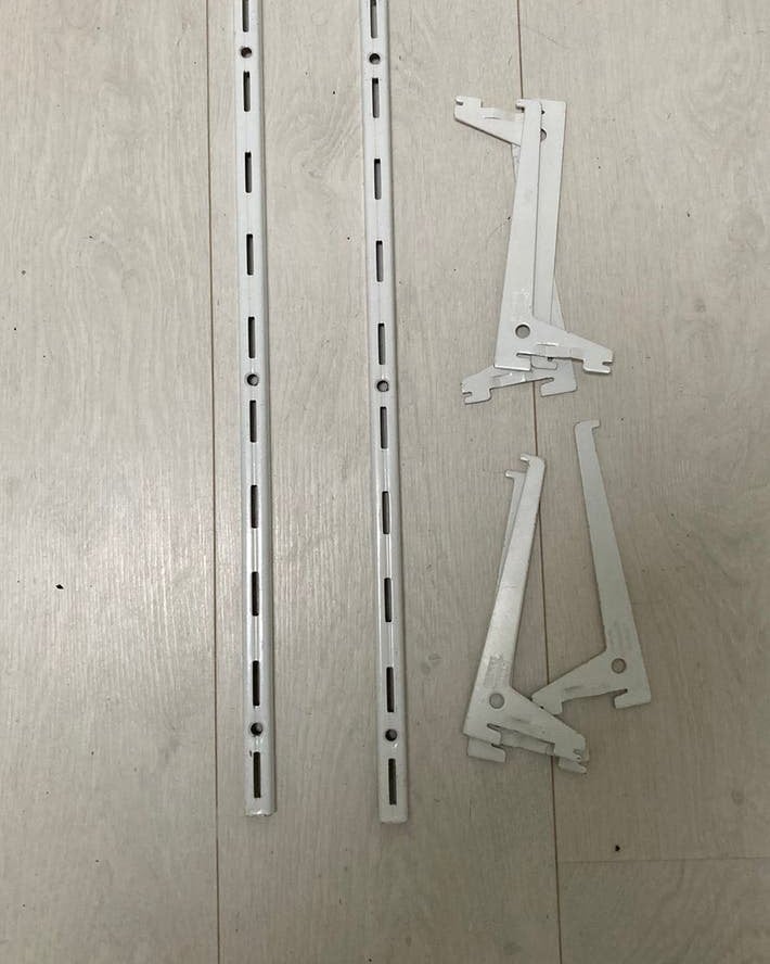 2 bevestigingen met 6 steunen, Ophalen, Minder dan 25 mm, Plank, Minder dan 200 cm