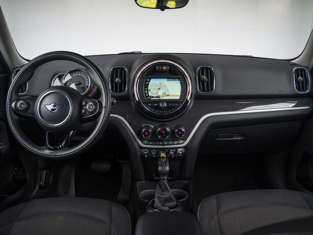 MINI Countryman Cooper SE ALL4 Chili + Achteruitrijcamera +, Auto's, Gebruikt, Zwart, Plug-in hybride, Bedrijf