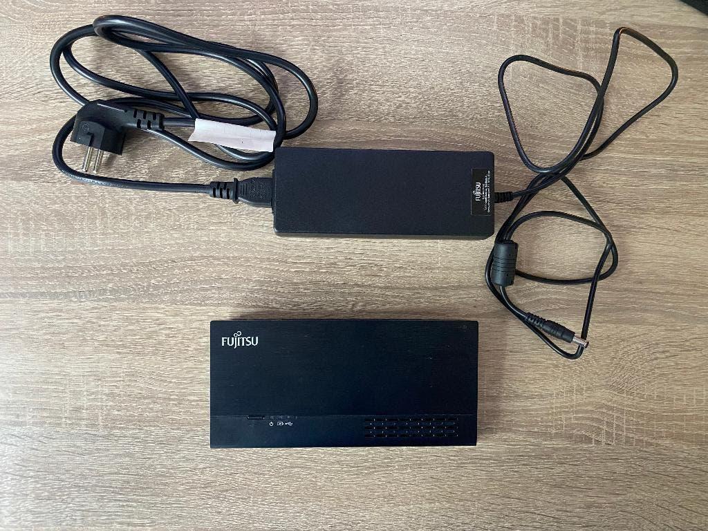 Fujitsu USB Port Replicator PR09 USB-C DisplayLink 2x 4K, Computers en Software, Dockingstations, Fujitsu siemens, Ophalen of Verzenden
