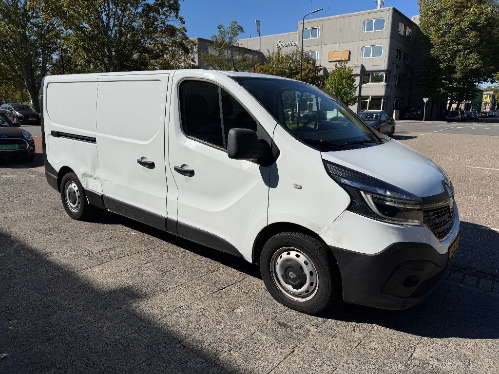 Renault Trafic 2.0 Energy dCi 145pk L2H1 T29 2020 - Export, Auto's, 145 pk, Stof, 4 cilinders, Renault