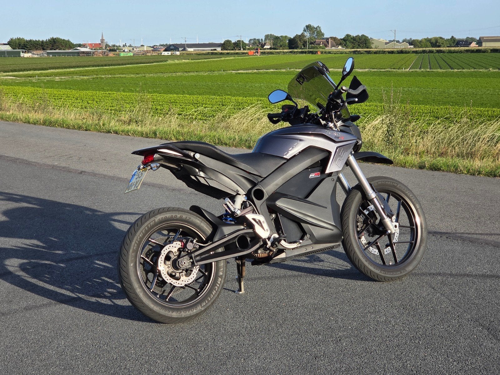 Zero DSR 2017 met Power Tank en accessoires, Motoren, LED Verlichting, Occasion, Motorrijbewijs A, Particulier