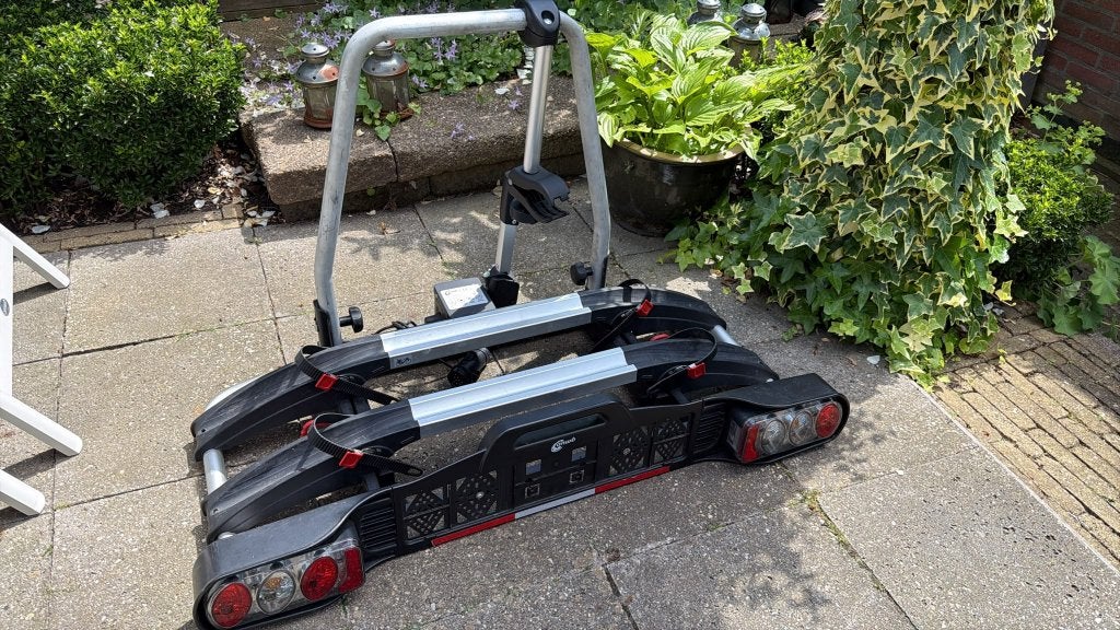 ANWB Touring II voor 2 e-bikes lees de tekst, Auto diversen, Fietsendragers, Ophalen, Gebruikt, 2 fietsen, Trekhaakdrager