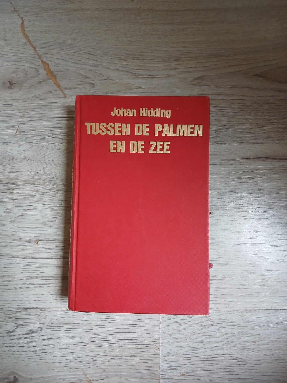 Tussen de Palmen en de Zee - Johan Hidding, Ophalen of Verzenden, Gelezen, Johan Hidding