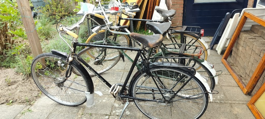 Drie oldtimers Union Vederlicht, Ophalen, Jaren '60 of nieuwer, Union, 59 cm of meer
