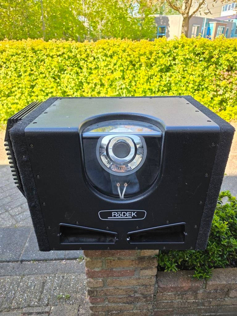 Rödek Subwoofer met Osio HPA2000 Versterker, Auto diversen, Autoradio's, Ophalen, Gebruikt