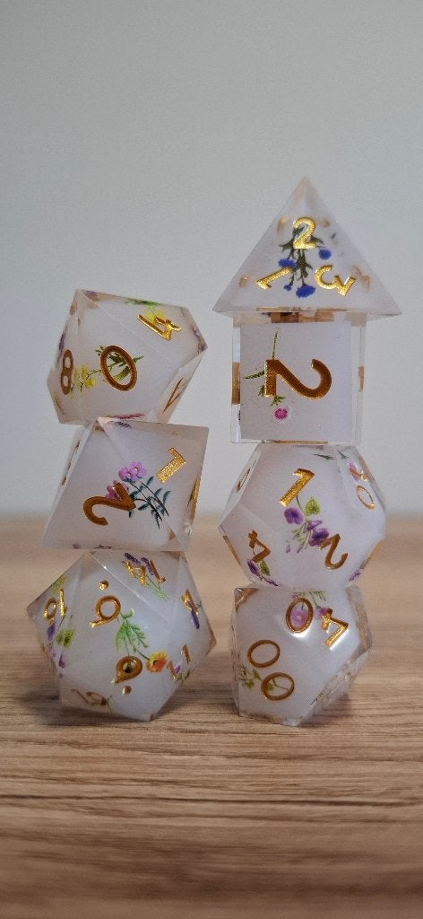 D&D RPG dice flowers of the valley, Onbekend, Overige soorten, Ophalen of Verzenden, Zo goed als nieuw