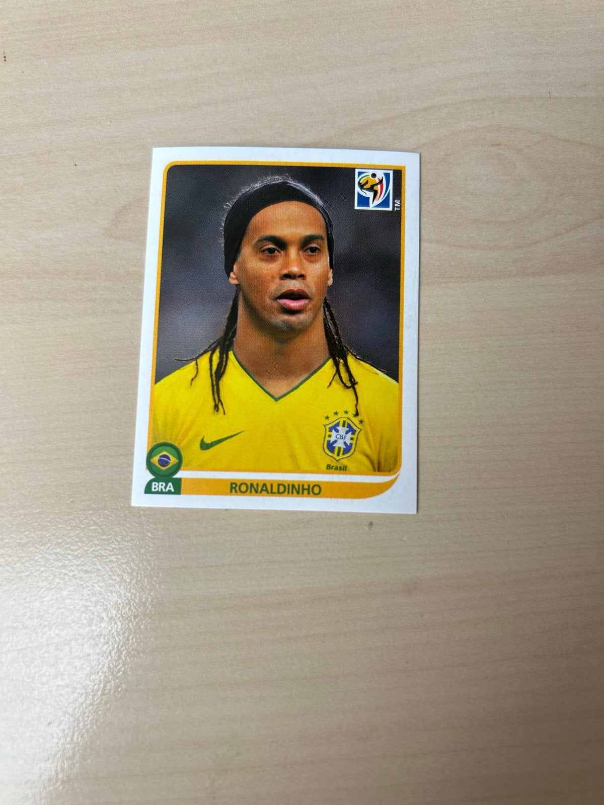 Ronaldinho Panini WK 2010 Sticker - Brazilië, Verzamelen, Ophalen of Verzenden, Zo goed als nieuw, Sport