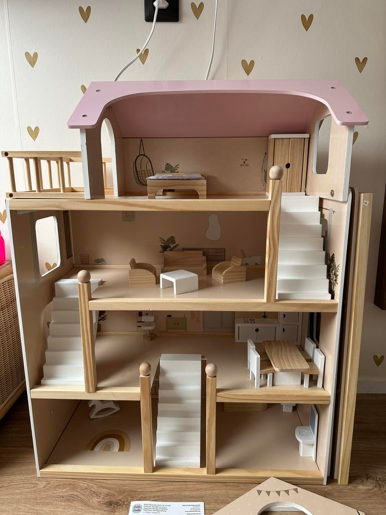 Petit Amélie poppenhuis, Kinderen en Baby's, Speelgoed | Poppenhuizen, Zo goed als nieuw, Poppenhuis, Ophalen