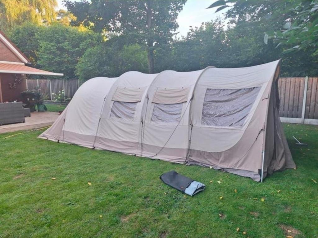 tunneltent 6 persoons., Caravans en Kamperen, Ophalen of Verzenden, Gebruikt