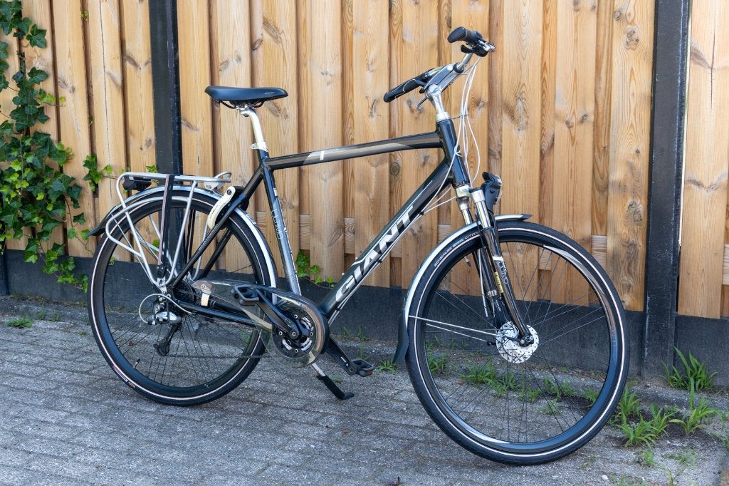 Giant Ultimo RS1 city/trekking bike, Fietsen en Brommers, Ophalen, Gebruikt, Versnellingen, Giant