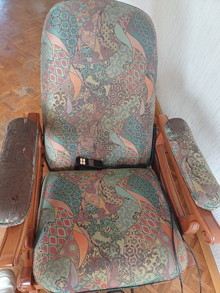 Elektrische relaxzetel, Ophalen, Minder dan 50 cm, Gebruikt, 125 tot 150 cm