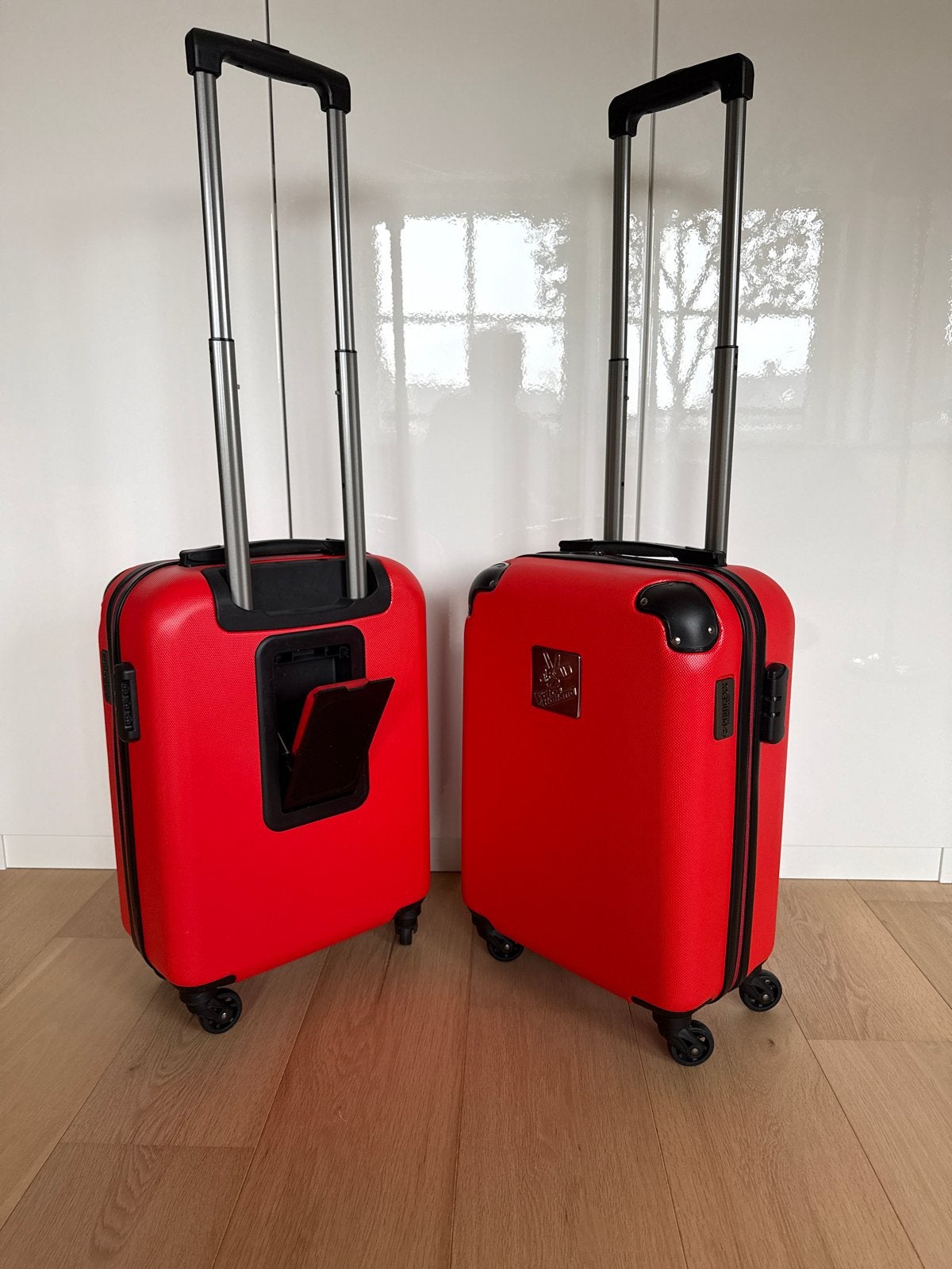 Set van 2 The Voice of Holland koffers | vaste prijs 🛄, 50 tot 60 cm, Hard kunststof, Slot, Ophalen of Verzenden