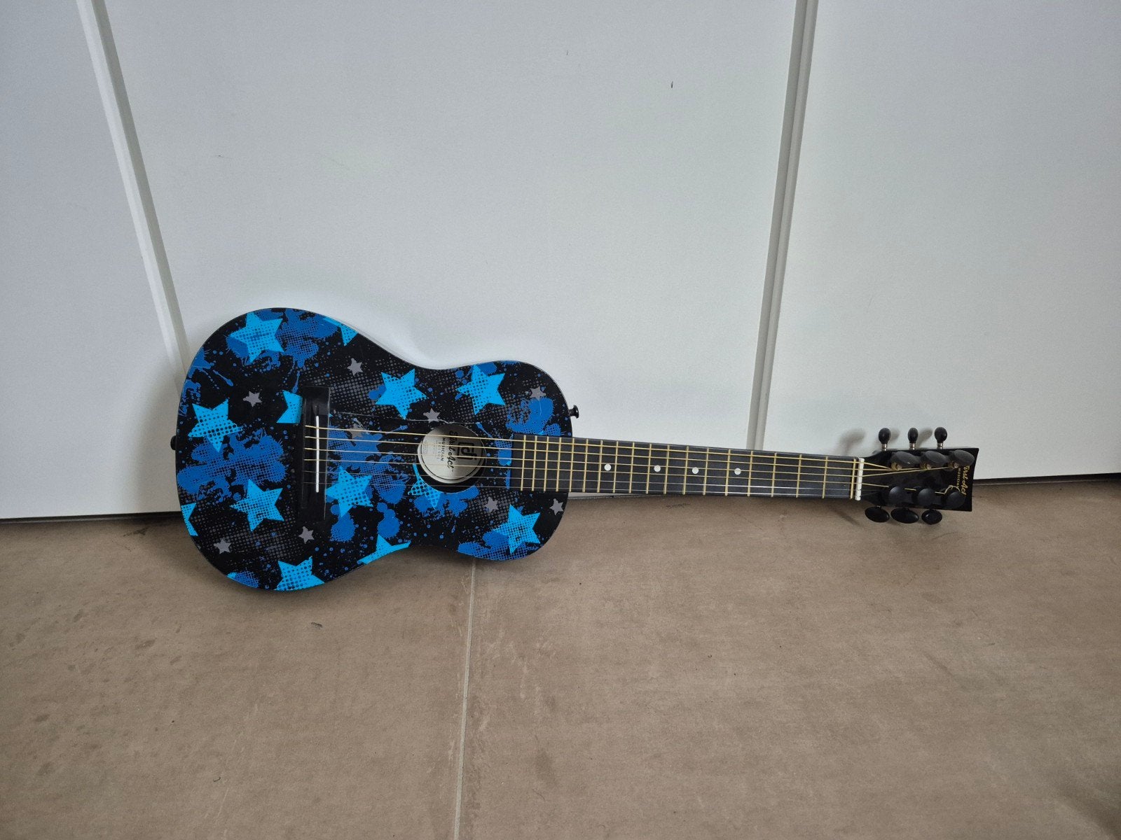 gitaar blauw, Ophalen of Verzenden, Zo goed als nieuw, Klassieke of Spaanse gitaar