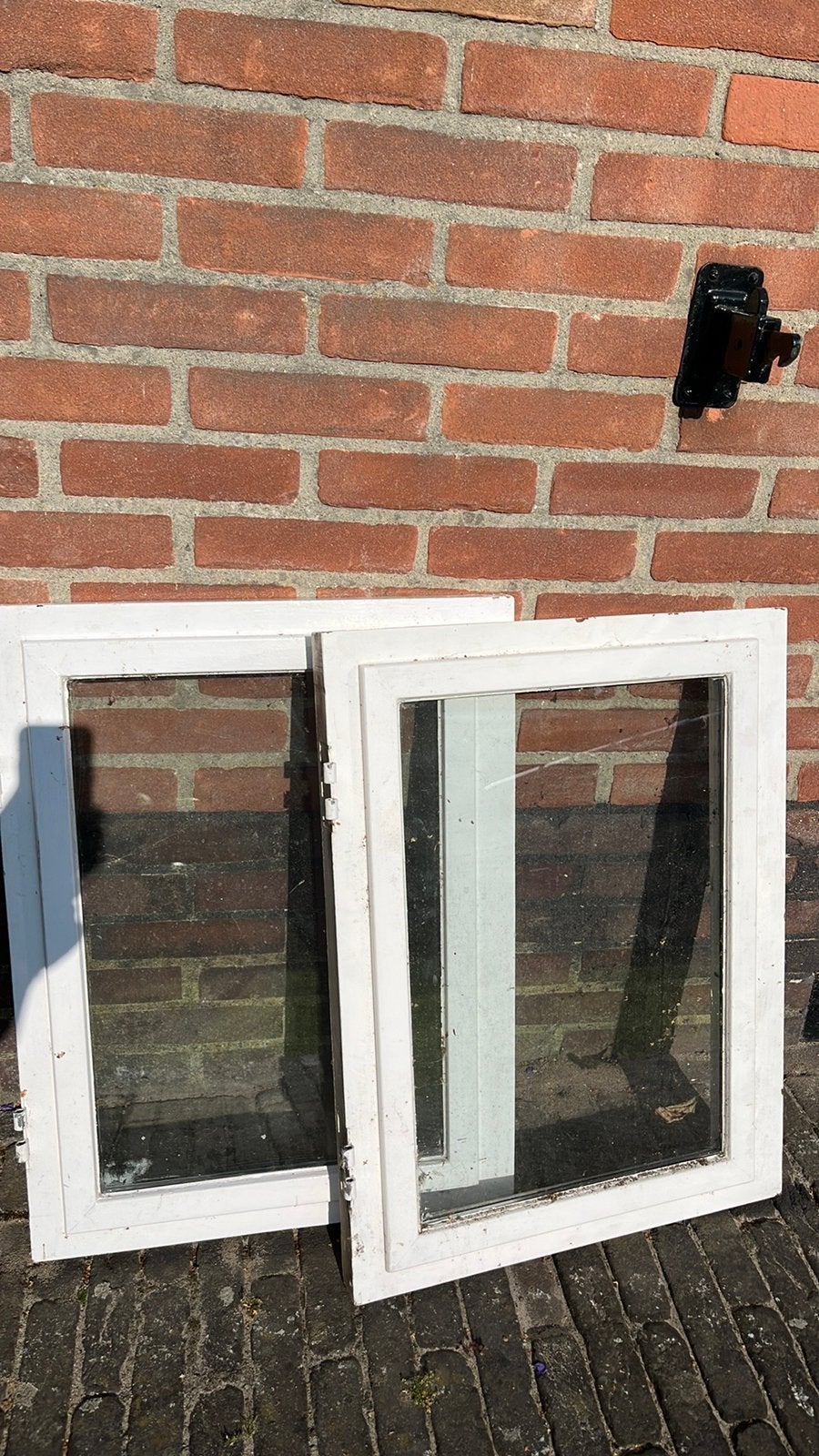 Kozijnen met glas 63,5x47,5cm, Raamkozijn, Zo goed als nieuw, Hout, Ophalen