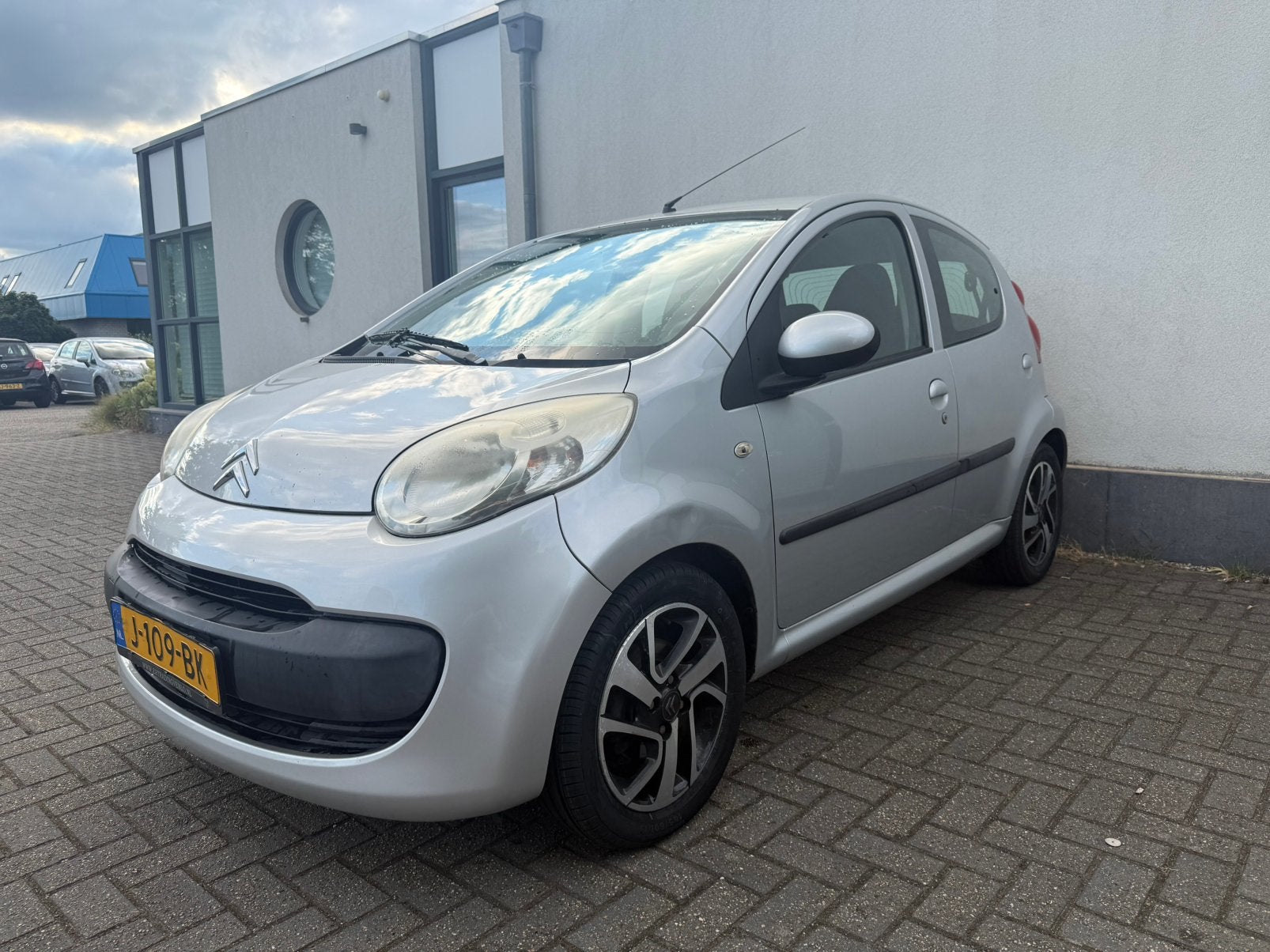 Citroën C1 1.0 5-DRS 2007 Grijs Airco/Velgen/Apk 21-07-2027!, Auto's, Voorwielaandrijving, Stof, Zwart, 4 stoelen