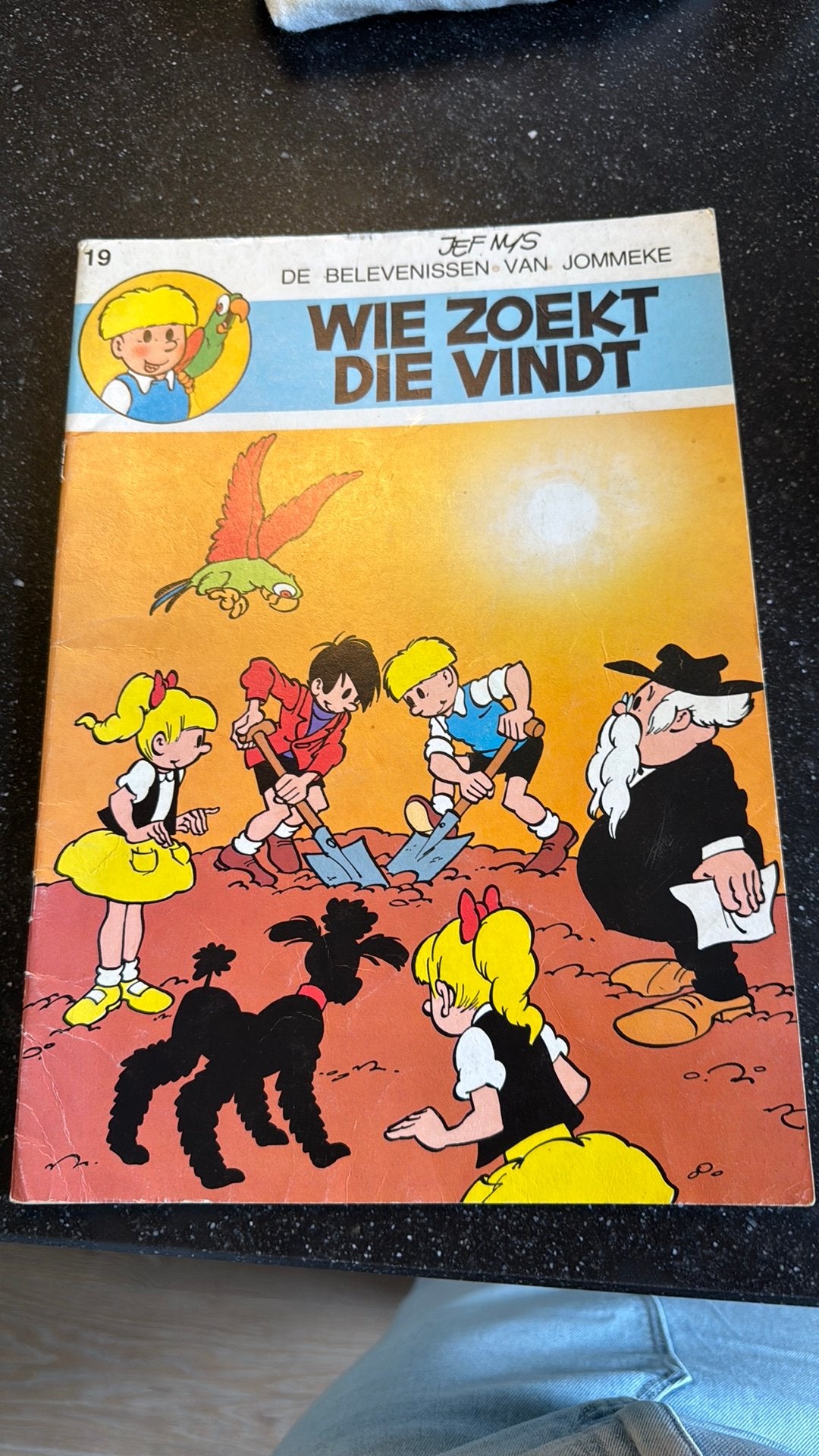 Te koop: Jommeke nr 19-wie zoekt die vindt-oude uitgave, Eén stripboek, Ophalen of Verzenden, Zo goed als nieuw