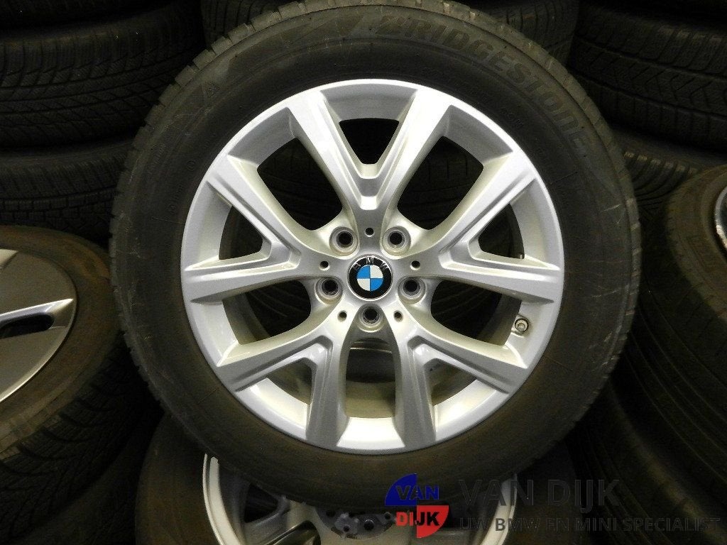 Winterbandenset origineel 17 inch voor BMW X1 F48 en X2 F39, Gebruikt, -, -, Banden en Velgen