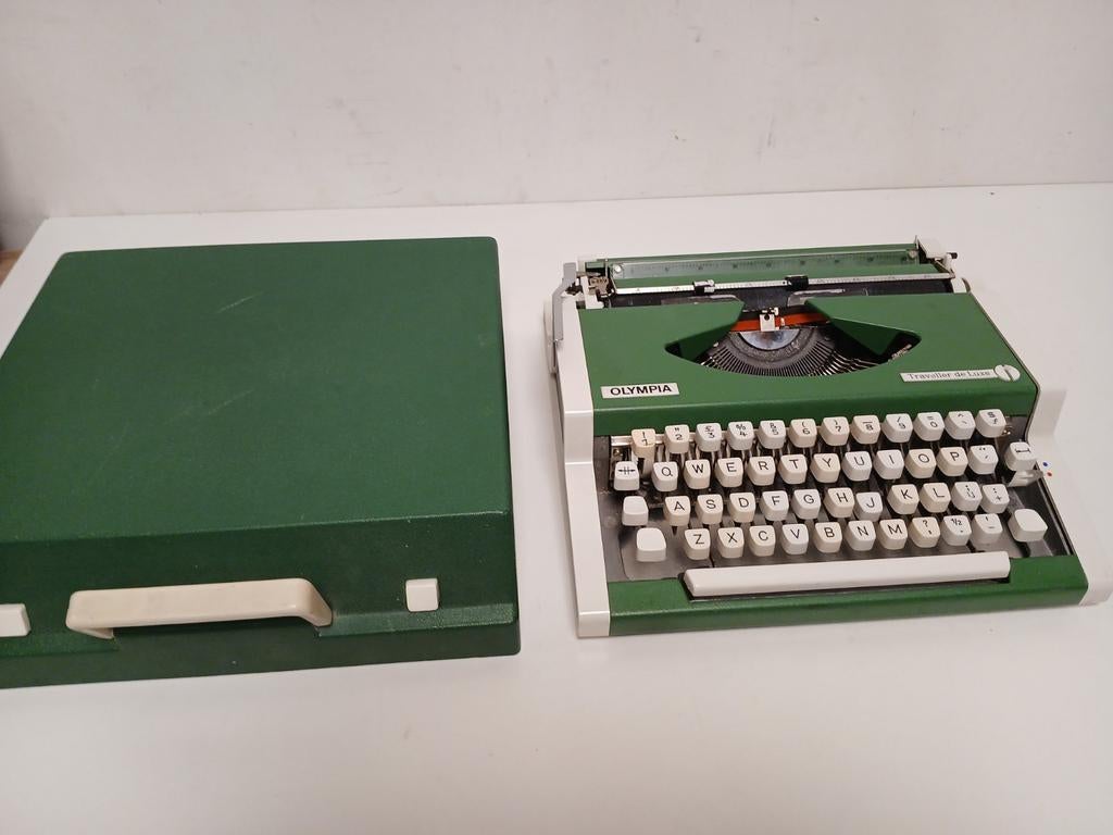 Vintage olympia traveller de luxe groen, Ophalen of Verzenden