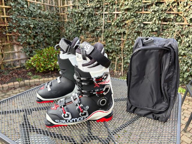 Ski schoen Salomon XPRO, Sport en Fitness, Skiën en Langlaufen, Ophalen, 160 tot 180 cm, Gebruikt, Schoenen