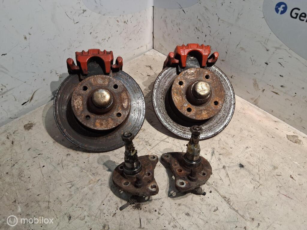 Remschijf set Vw Golf Cabrio III 1.6 ('93-'00), Gebruikt, Volkswagen, Ophalen of Verzenden, Volkswagen